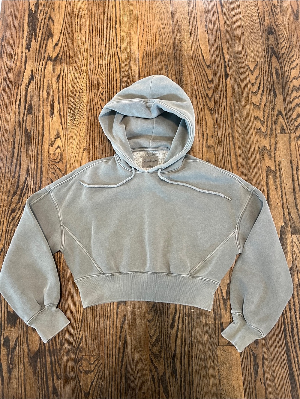 Abercrombie & Fitch Cropped Hooded Sweatshirt in Faded Light Green